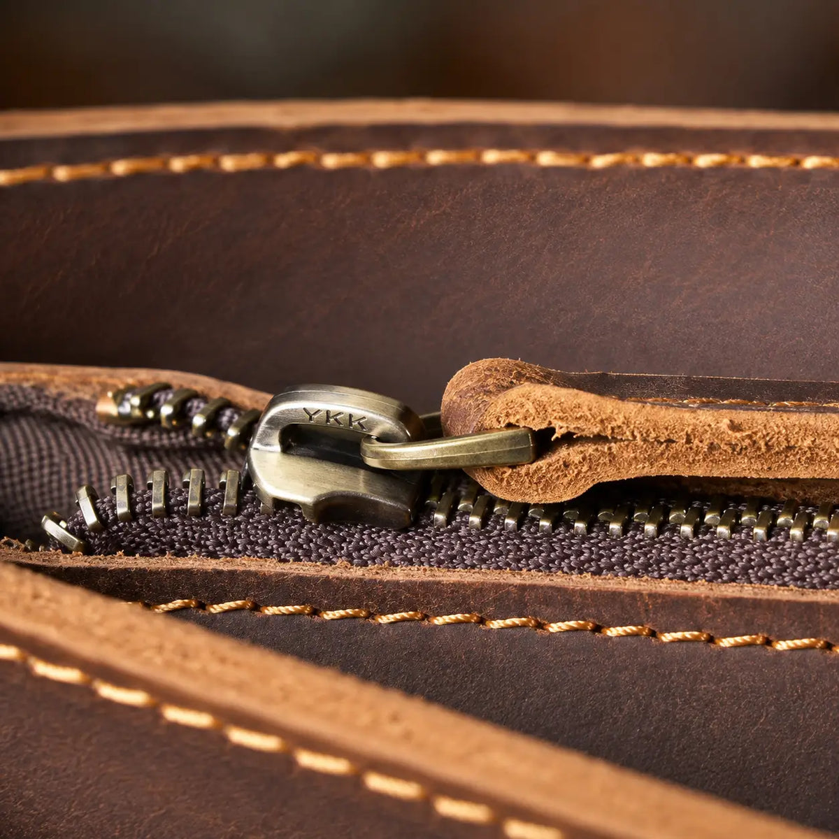 Clinton Classic Leather Messenger