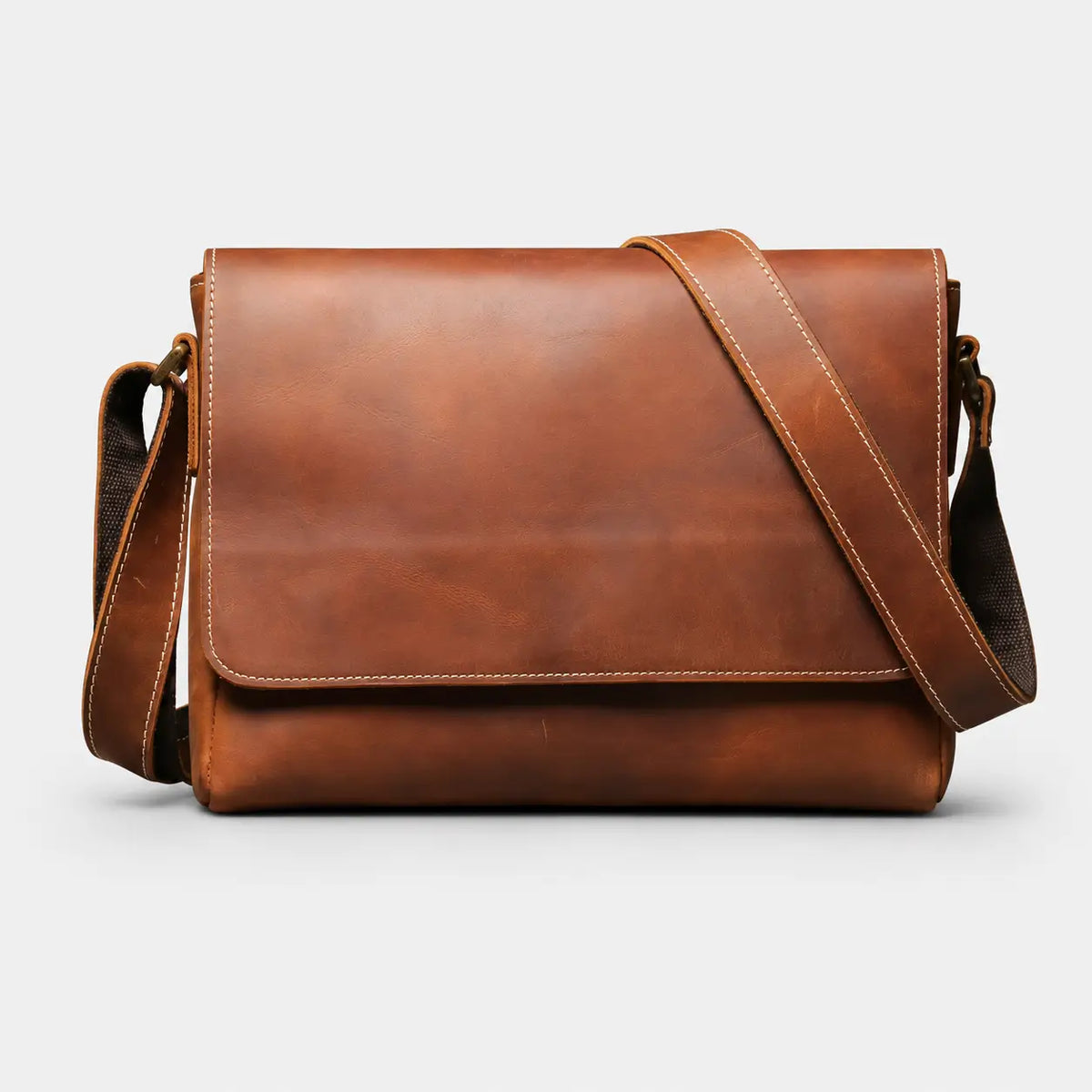 Luke Daily Leather Messenger