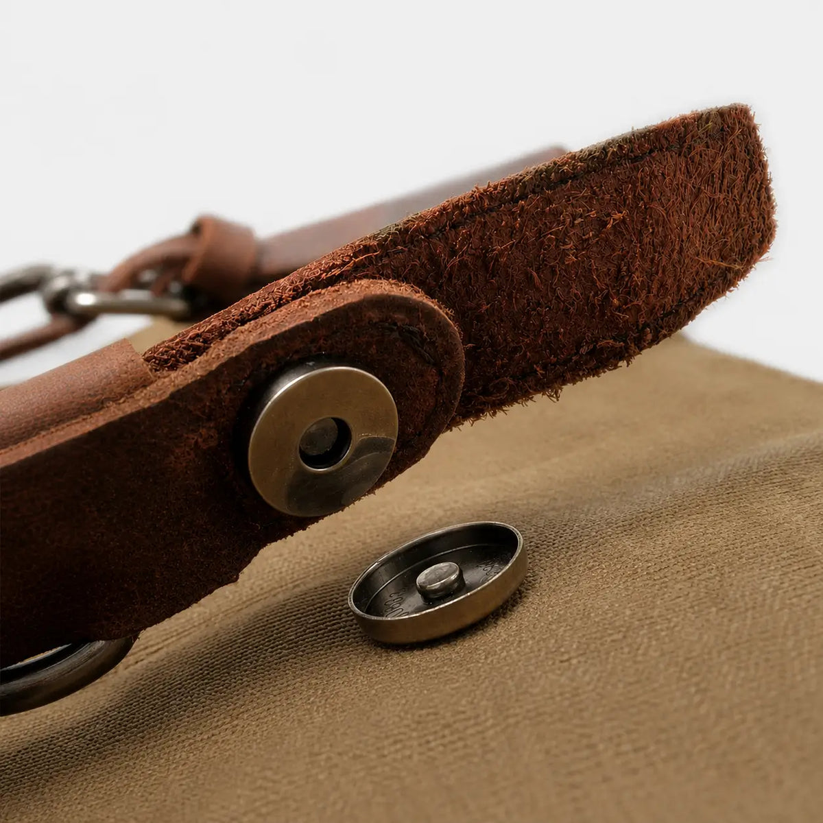 Edward Heritage Canvas Messenger