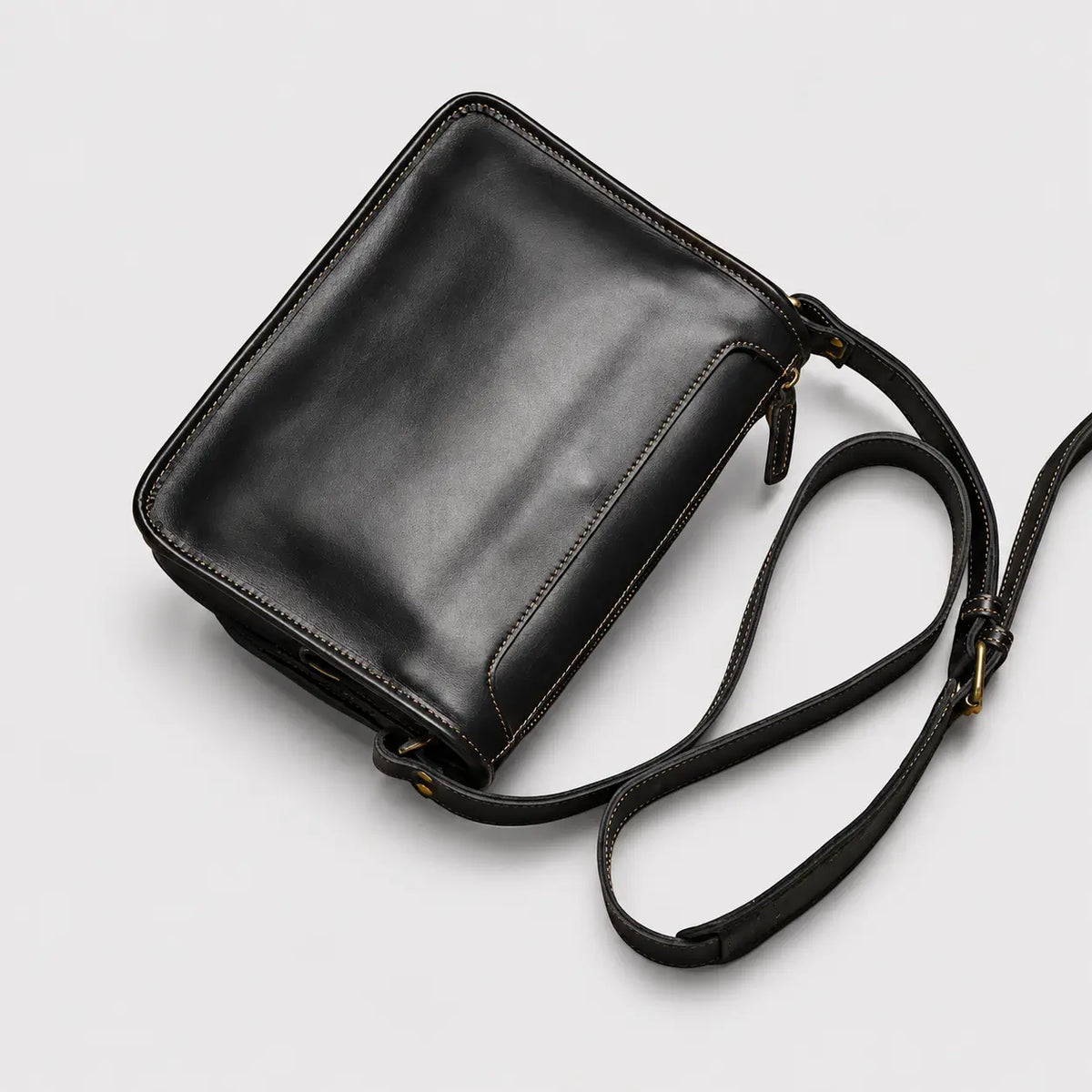 Spencer Soft-Structured Leather Messenger